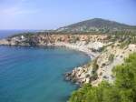 Landschaftsbilder/9931/die-wunderschne-bucht-von-cala-d die wunderschne Bucht von cala d' Hort auf Ibiza und ein fantastischer Blick das kristallklare Meer.....
Aufgenommen im september 2008 von einem gegenberliegenden Felsmassiv...